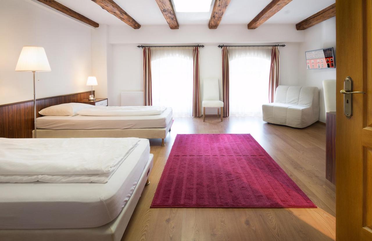 Bed and Breakfast Rubra Panzio Vác Zewnętrze zdjęcie